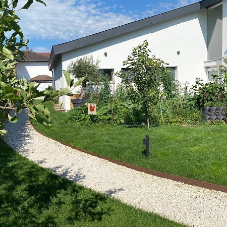 Le Clos Des Pommiers Uffholtz Bagian luar foto