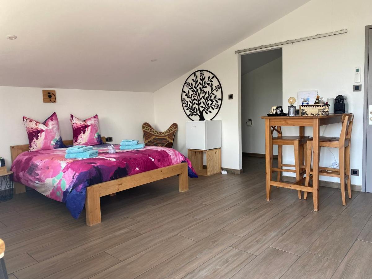 Le Clos Des Pommiers Uffholtz Bagian luar foto