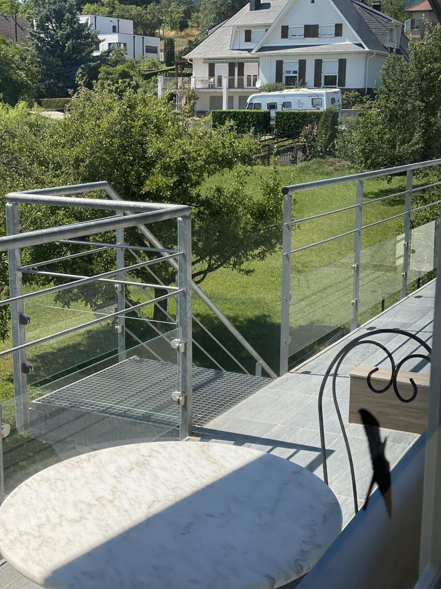 Le Clos Des Pommiers Uffholtz Bagian luar foto